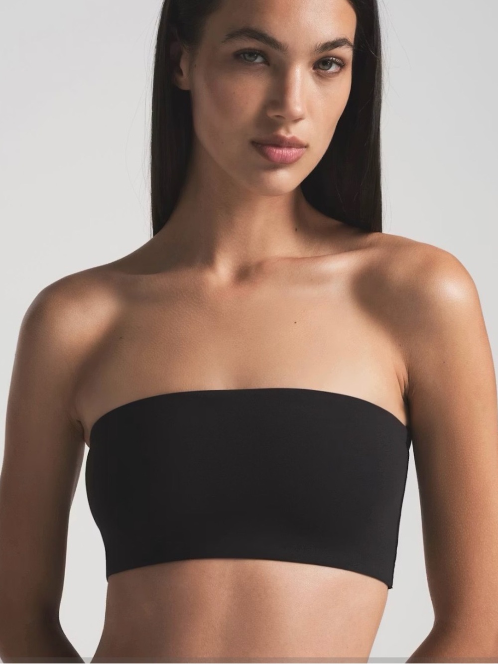 Skims “Fits Everybody” Bandeau